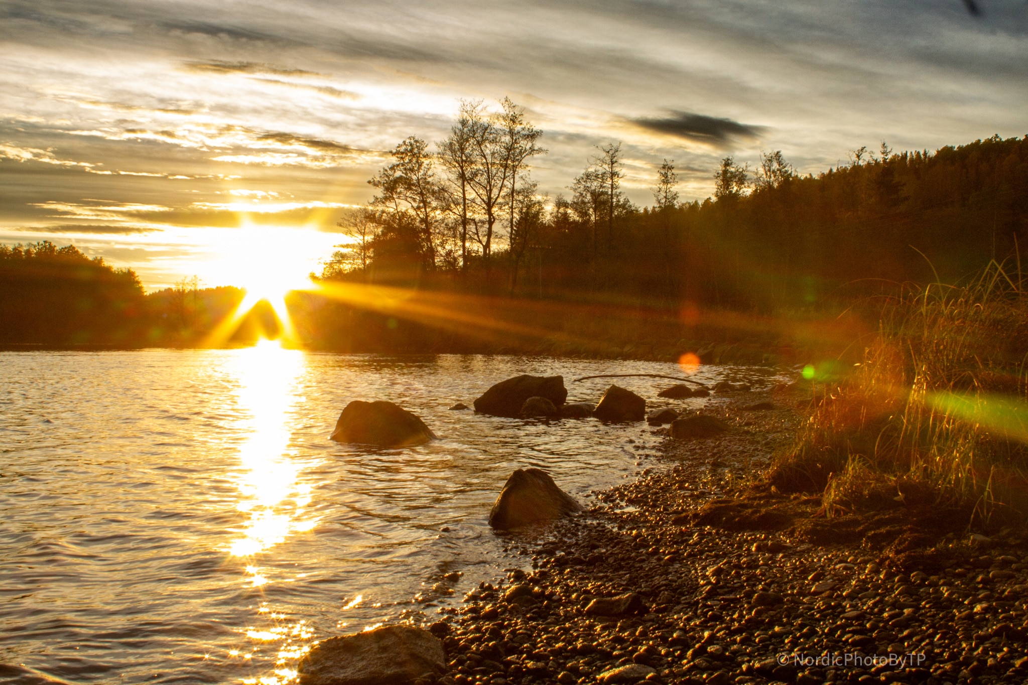 Idyllisk solnedgang - Digital